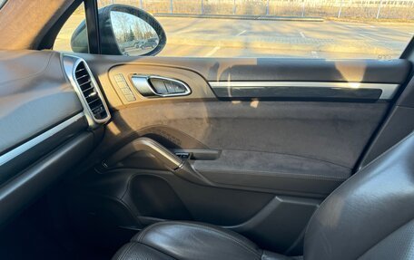 Porsche Cayenne III, 2012 год, 2 350 000 рублей, 8 фотография