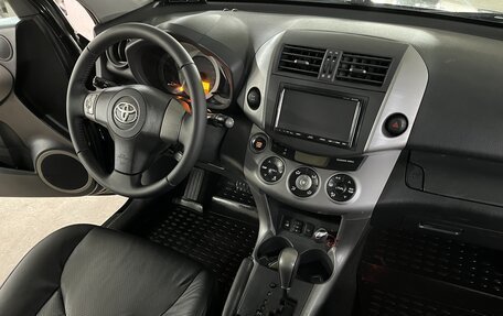 Toyota RAV4, 2007 год, 1 050 000 рублей, 13 фотография