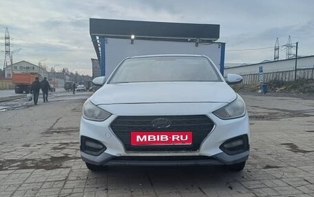 Hyundai Solaris II рестайлинг, 2019 год, 1 100 000 рублей, 4 фотография