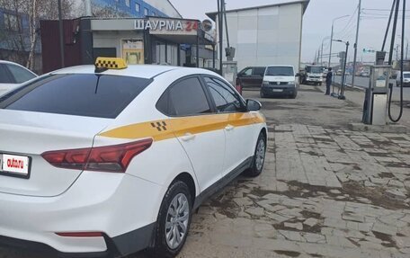 Hyundai Solaris II рестайлинг, 2019 год, 1 100 000 рублей, 8 фотография