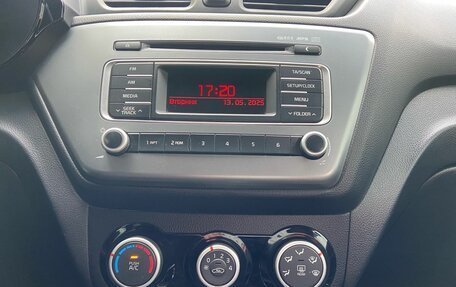 KIA Rio III рестайлинг, 2016 год, 929 000 рублей, 12 фотография