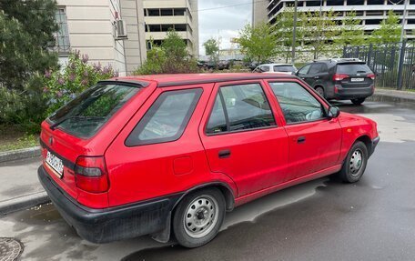 Skoda Felicia I рестайлинг, 1997 год, 440 000 рублей, 2 фотография
