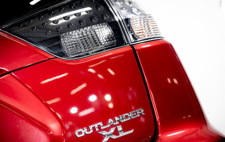 Mitsubishi Outlander III рестайлинг 3, 2010 год, 1 080 000 рублей, 10 фотография