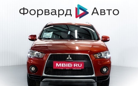 Mitsubishi Outlander III рестайлинг 3, 2010 год, 1 080 000 рублей, 2 фотография