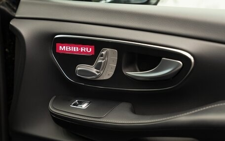 Mercedes-Benz V-Класс, 2023 год, 9 900 000 рублей, 10 фотография