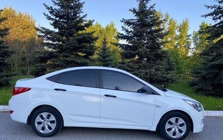 Hyundai Solaris II рестайлинг, 2015 год, 849 000 рублей, 4 фотография