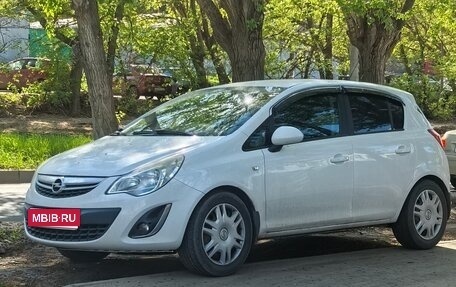 Opel Corsa D, 2011 год, 680 000 рублей, 1 фотография