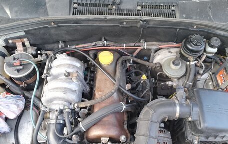 Chevrolet Niva I рестайлинг, 2005 год, 400 000 рублей, 2 фотография