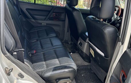Mitsubishi Montero III, 2000 год, 790 000 рублей, 4 фотография