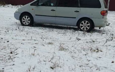 Volkswagen Sharan I рестайлинг, 1996 год, 210 000 рублей, 2 фотография