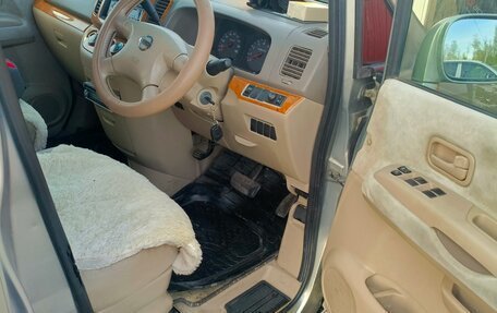 Nissan Serena II, 2002 год, 685 000 рублей, 5 фотография