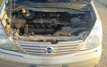 Nissan Serena II, 2002 год, 685 000 рублей, 10 фотография