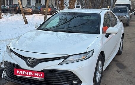 Toyota Camry, 2020 год, 1 800 000 рублей, 9 фотография