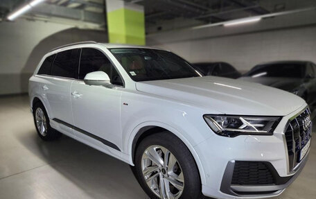 Audi Q7, 2022 год, 6 660 000 рублей, 2 фотография