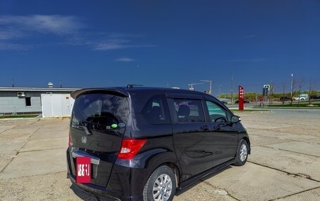 Honda Freed I, 2010 год, 1 000 000 рублей, 6 фотография