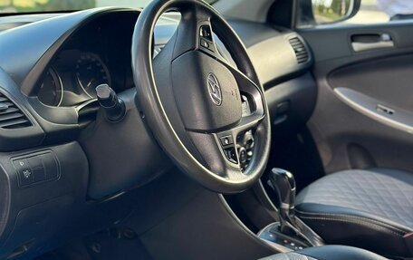 Hyundai Solaris II рестайлинг, 2014 год, 730 000 рублей, 5 фотография