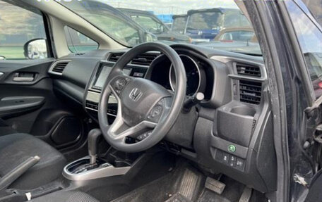 Honda Fit III, 2018 год, 867 000 рублей, 5 фотография