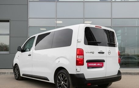 Opel Vivaro, 2021 год, 2 700 000 рублей, 2 фотография