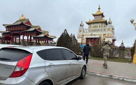 Hyundai Solaris II рестайлинг, 2011 год, 770 000 рублей, 5 фотография