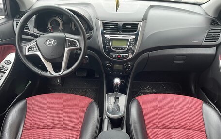 Hyundai Solaris II рестайлинг, 2011 год, 770 000 рублей, 9 фотография