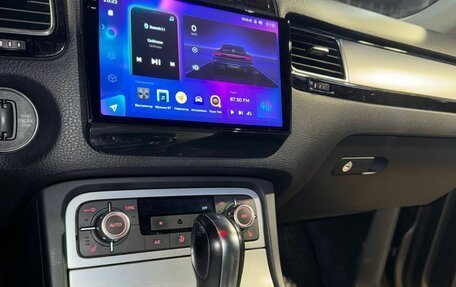 Volkswagen Touareg III, 2014 год, 2 400 000 рублей, 18 фотография