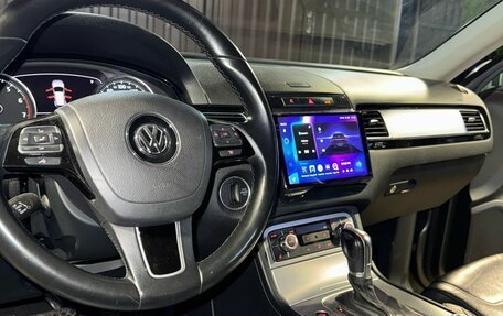Volkswagen Touareg III, 2014 год, 2 400 000 рублей, 19 фотография