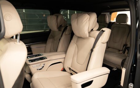 Mercedes-Benz V-Класс, 2025 год, 15 790 000 рублей, 23 фотография