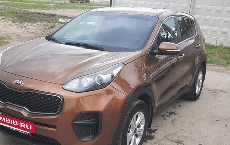 KIA Sportage IV рестайлинг, 2017 год, 1 700 000 рублей, 2 фотография