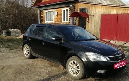 KIA cee'd I рестайлинг, 2010 год, 630 000 рублей, 3 фотография