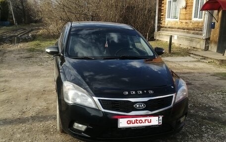 KIA cee'd I рестайлинг, 2010 год, 630 000 рублей, 2 фотография