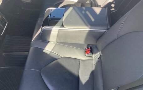 Toyota Camry, 2019 год, 3 660 000 рублей, 12 фотография