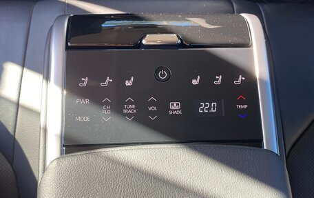 Toyota Camry, 2019 год, 3 660 000 рублей, 11 фотография