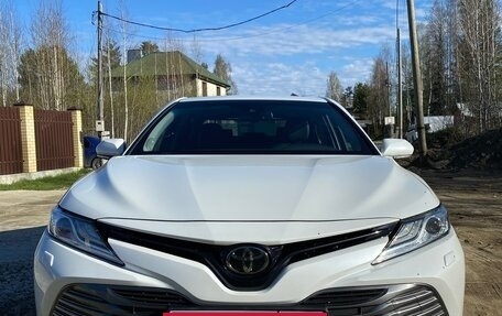 Toyota Camry, 2019 год, 3 660 000 рублей, 17 фотография
