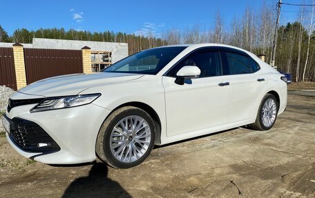 Toyota Camry, 2019 год, 3 660 000 рублей, 19 фотография