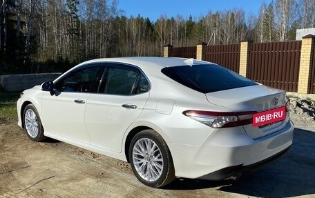Toyota Camry, 2019 год, 3 660 000 рублей, 22 фотография