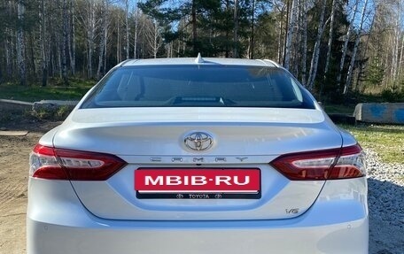 Toyota Camry, 2019 год, 3 660 000 рублей, 21 фотография