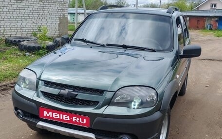 Chevrolet Niva I рестайлинг, 2012 год, 517 000 рублей, 1 фотография