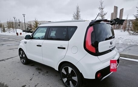 KIA Soul II рестайлинг, 2018 год, 2 100 000 рублей, 4 фотография