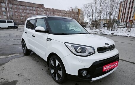 KIA Soul II рестайлинг, 2018 год, 2 100 000 рублей, 8 фотография