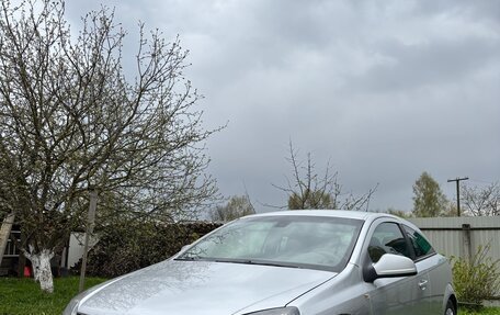 Opel Astra H, 2010 год, 650 000 рублей, 1 фотография