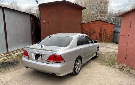 Toyota Crown, 2004 год, 1 500 000 рублей, 2 фотография