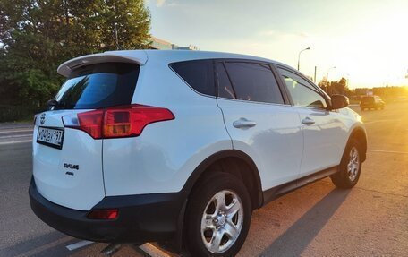 Toyota RAV4, 2013 год, 1 750 000 рублей, 6 фотография