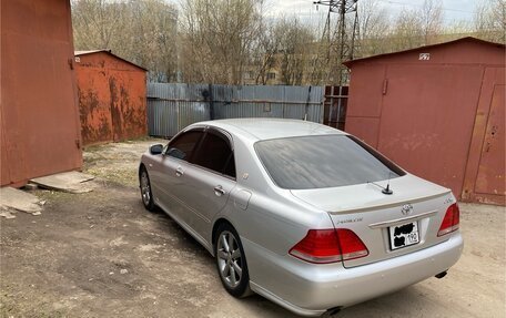 Toyota Crown, 2004 год, 1 500 000 рублей, 3 фотография