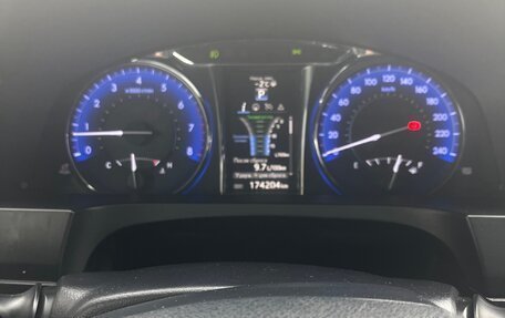Toyota Camry, 2015 год, 2 390 000 рублей, 9 фотография
