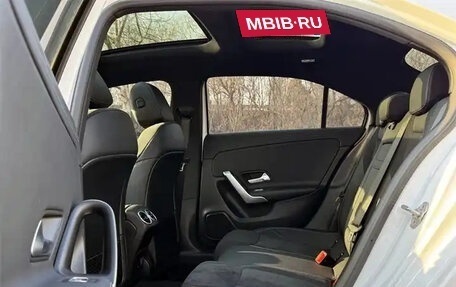 Mercedes-Benz A-Класс, 2021 год, 1 620 000 рублей, 11 фотография