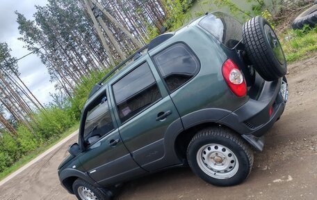 Chevrolet Niva I рестайлинг, 2012 год, 517 000 рублей, 4 фотография
