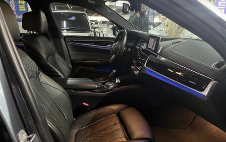BMW 5 серия, 2021 год, 4 250 000 рублей, 12 фотография
