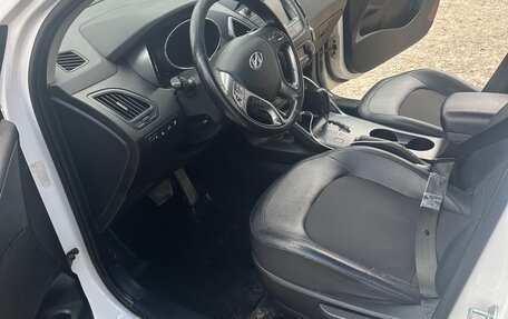 Hyundai ix35 I рестайлинг, 2013 год, 1 450 000 рублей, 10 фотография