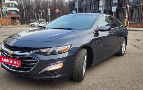 Chevrolet Malibu IX, 2020 год, 1 570 000 рублей, 2 фотография