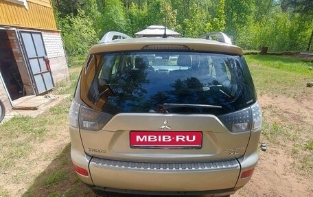 Mitsubishi Outlander III рестайлинг 3, 2007 год, 850 000 рублей, 5 фотография